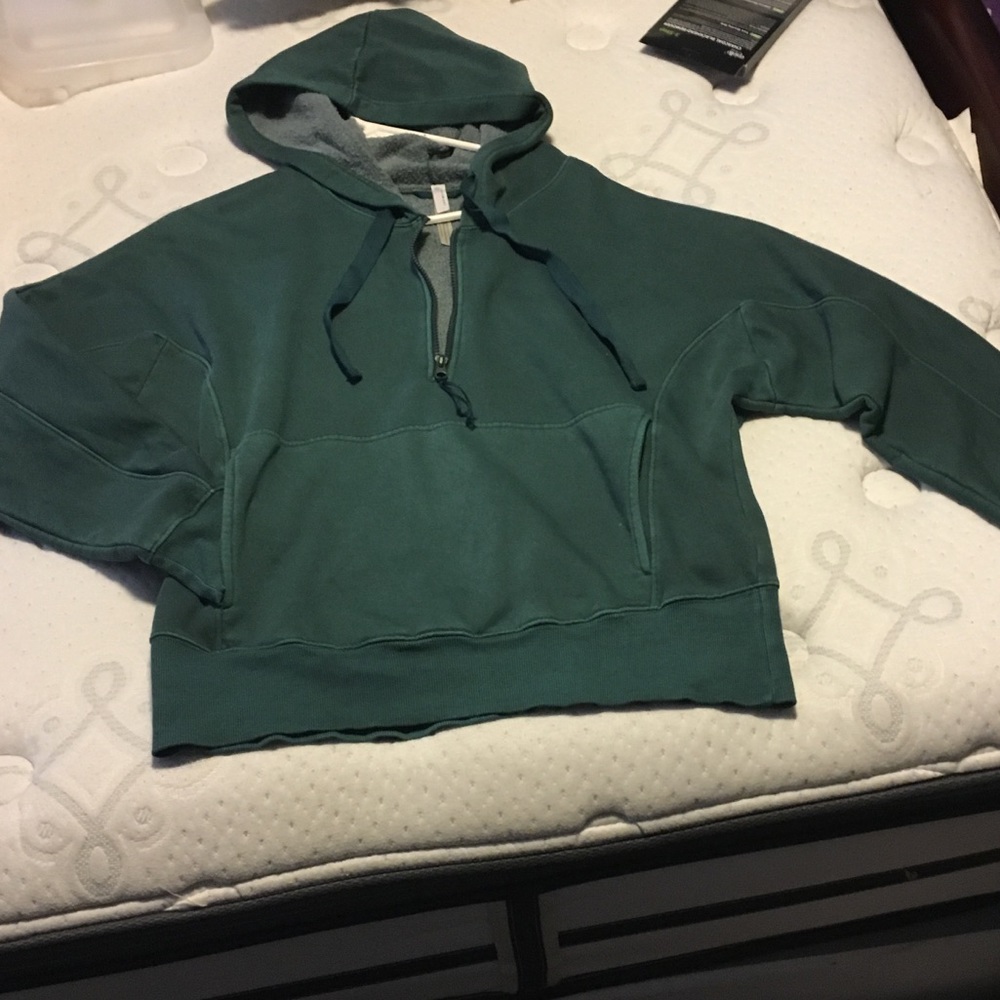 3/4 zip hoodie